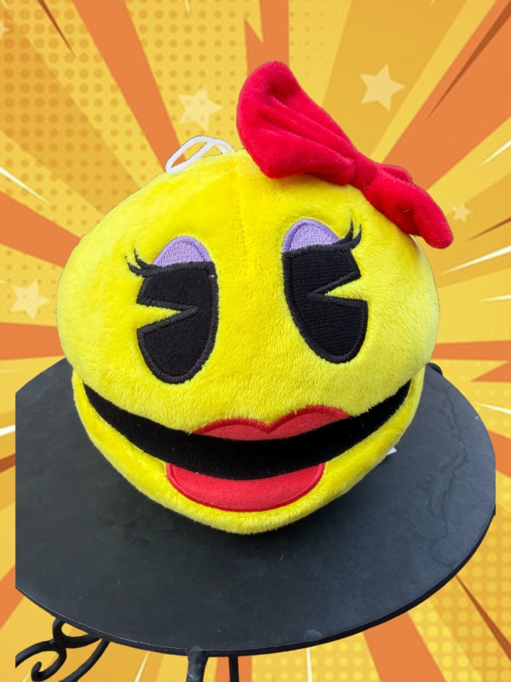 Retro 80’s Ms. Pac-Man plushYellow w/ Red Bow, purple eyeshadow 8” 2018 CLEAN*